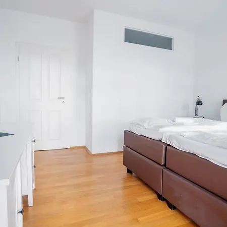 Park - #16, #18 & D - Moderne & Im Zentrum