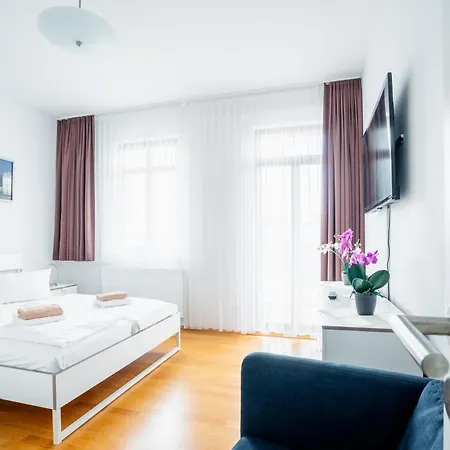 Apartamento Park - #16, #18 & D - Moderne & Im Zentrum Leipzig