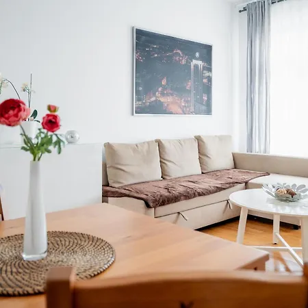 Apartamento Park - #16, #18 & D - Moderne & Im Zentrum