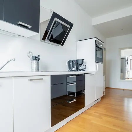 Park - #16, #18 & D - Moderne & Im Zentrum Apartamento