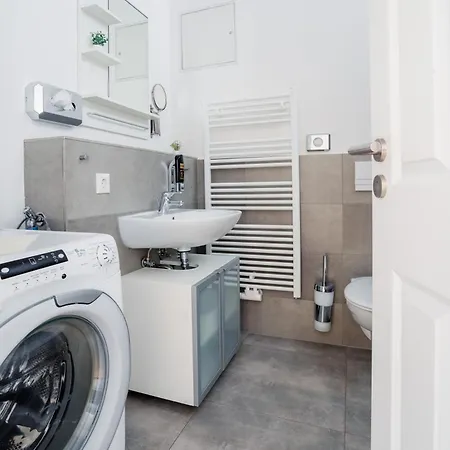 Apartamento Park - #16, #18 & D - Moderne & Im Zentrum Leipzig