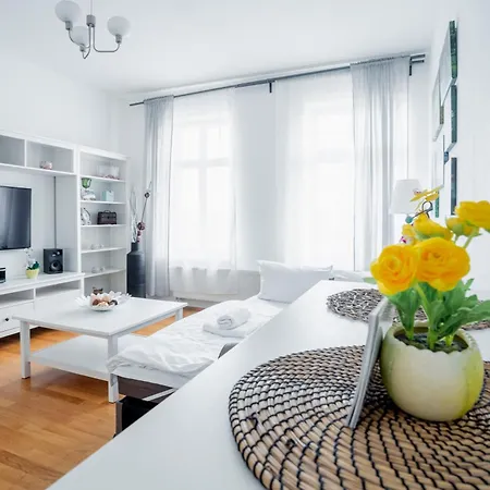 Park - #16, #18 & D - Moderne & Im Zentrum Apartamento