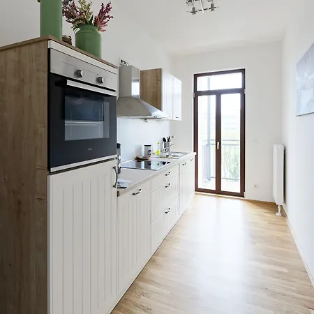 Park - #16, #18 & D - Moderne & Im Zentrum Apartamento