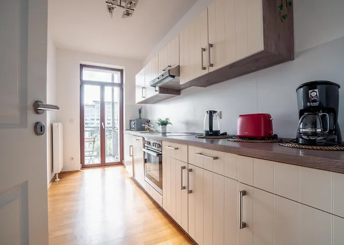 Park - #16, #18 & D - Moderne & Im Zentrum Апартаменты