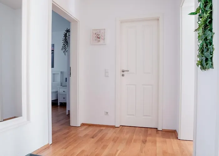 Park - #16, #18 & D - Moderne & Im Zentrum Апартаменты *