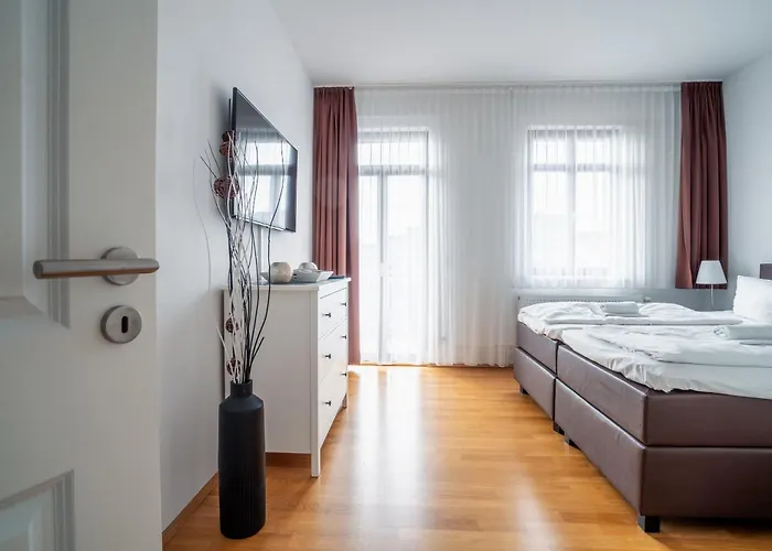 Апартаменты Park - #16, #18 & D - Moderne & Im Zentrum