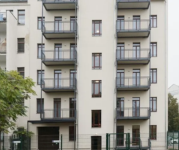 Park - #16, #18 & D - Moderne & Im Zentrum Апартаменты *